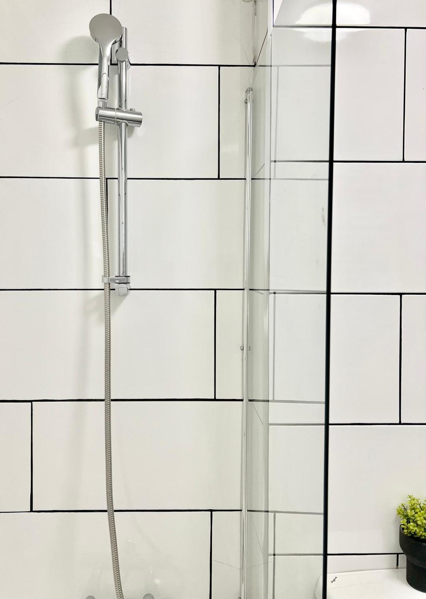 Gorgeous Flat 10 Min Walk To Stadium Free Parking London Eksteriør billede